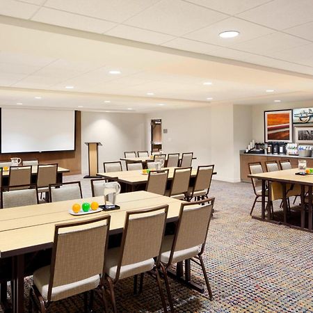 Courtyard By Marriott Portland Downtown/Waterfront Hotell Exteriör bild