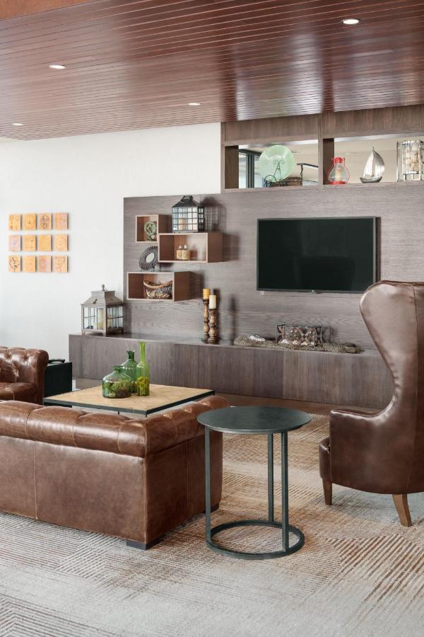 Courtyard By Marriott Portland Downtown/Waterfront Hotell Exteriör bild