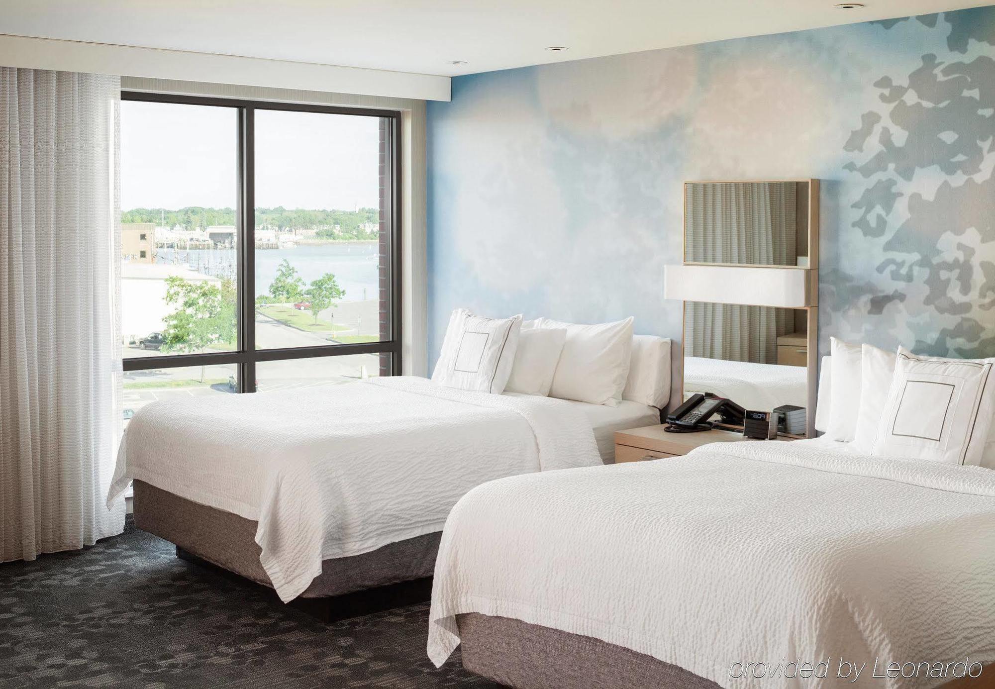 Courtyard By Marriott Portland Downtown/Waterfront Hotell Exteriör bild